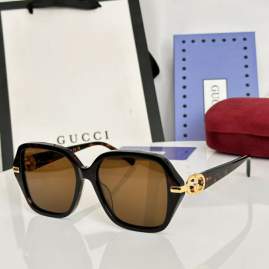 Picture of Gucci Sunglasses _SKUfw79398839fw